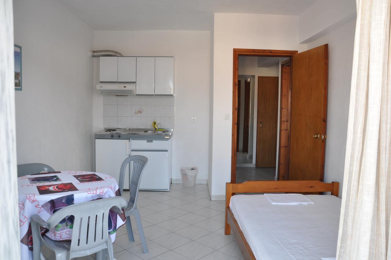 Apartments Stavroula Ηospitality Vrasná Exterior foto