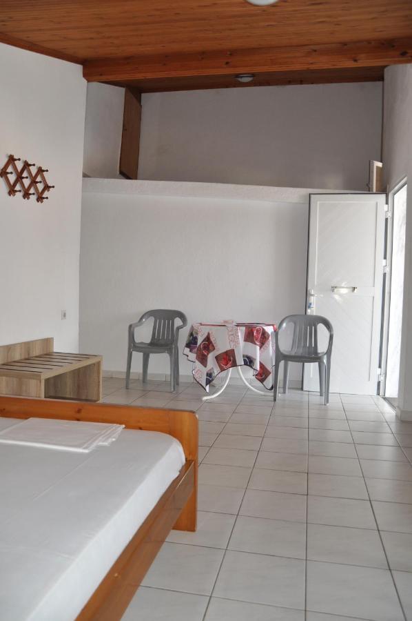 Apartments Stavroula Ηospitality Vrasná Zimmer foto
